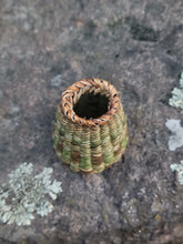 Load image into Gallery viewer, Tiny Basket