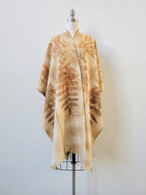 Load image into Gallery viewer, Ruana : Eucalyptus + Black Walnut