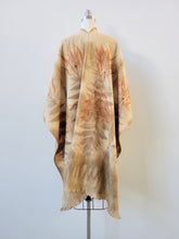 Load image into Gallery viewer, Ruana : Eucalyptus + Black Walnut